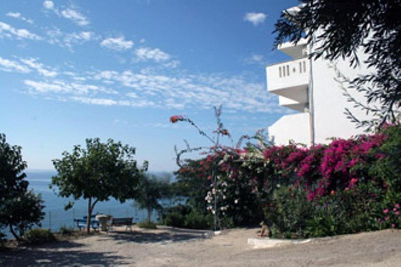 Oasis Studios Rodakino Exterior foto